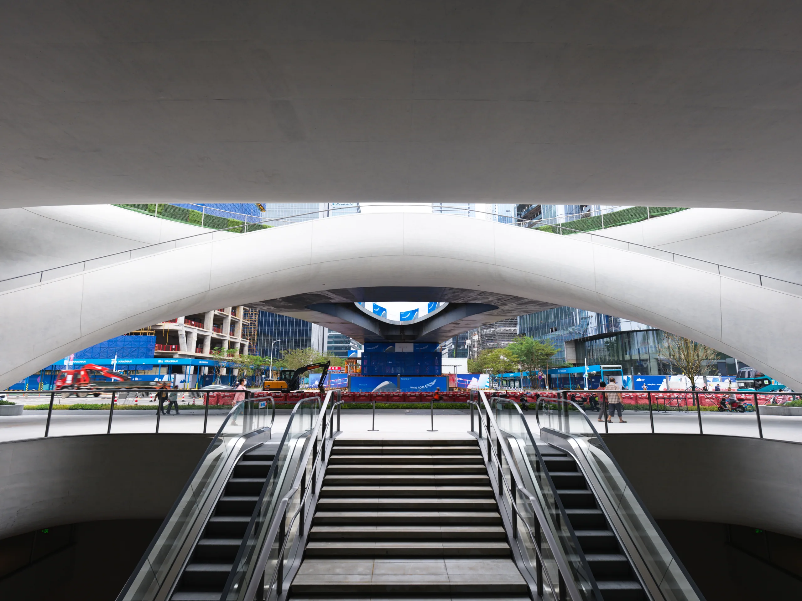 Shenzhen Bay Cultural Center: Central Axis Connecting Bridge and Lobby Connector